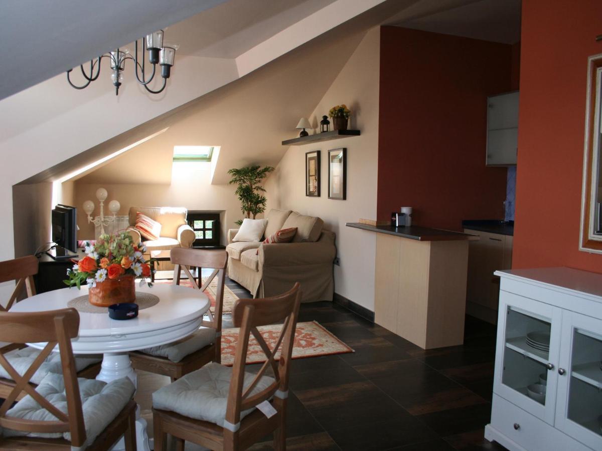 Apartamentos Ebro Рейноса Экстерьер фото